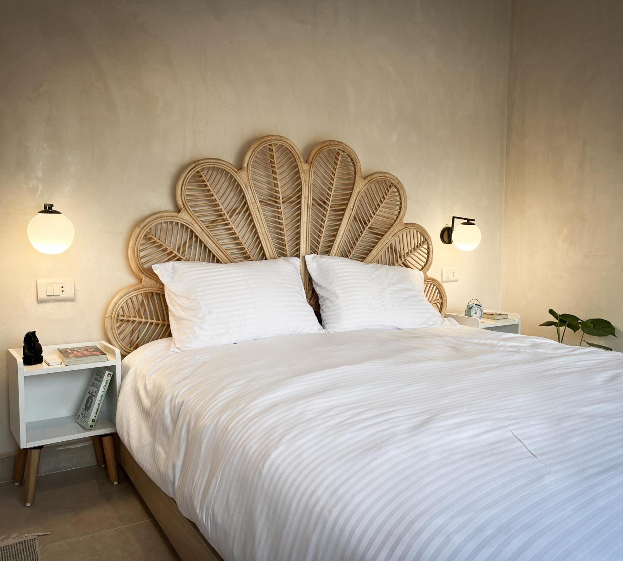 Boho Getaway With Pyramids View & Jacuzzi Apartment Giza Ngoại thất bức ảnh